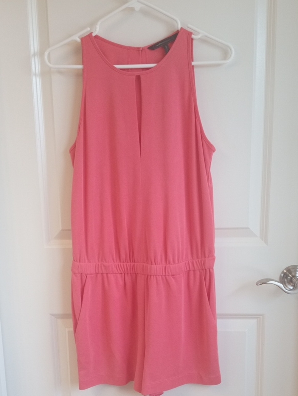 BCBG MAXAZRIA Soft Coral Romper Size Small